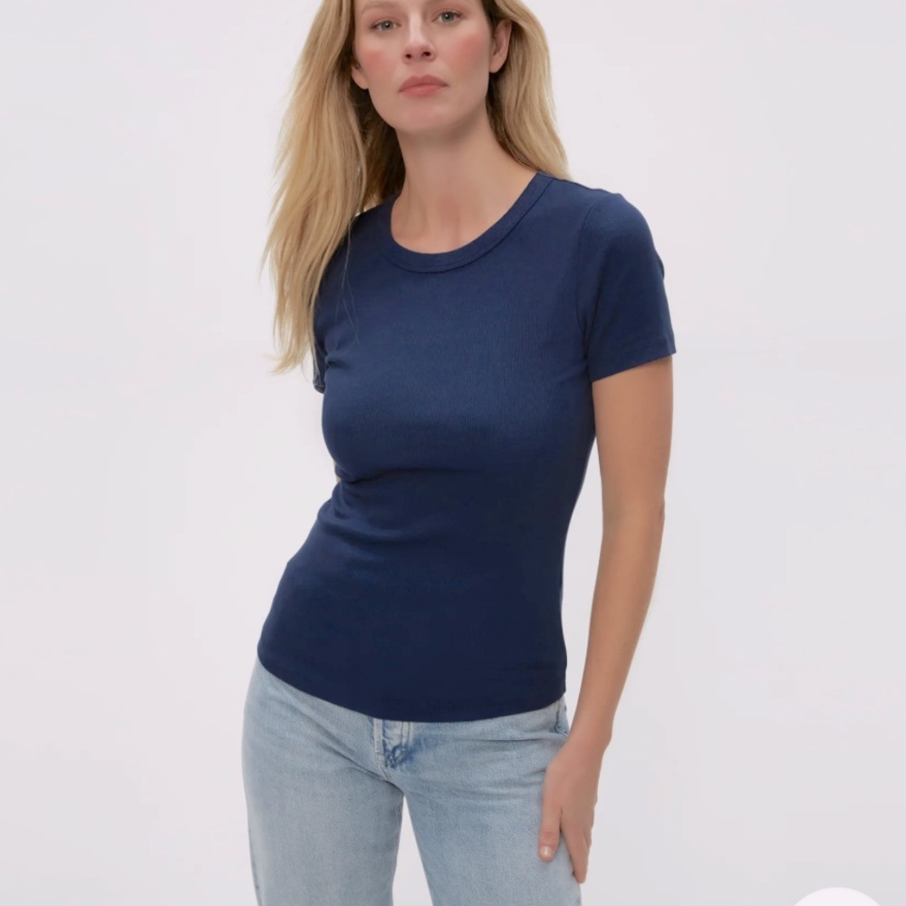 Garland Vintage Top Classic in Lightweight Stretch Ribbed Knit w/Boat Scoop Neck